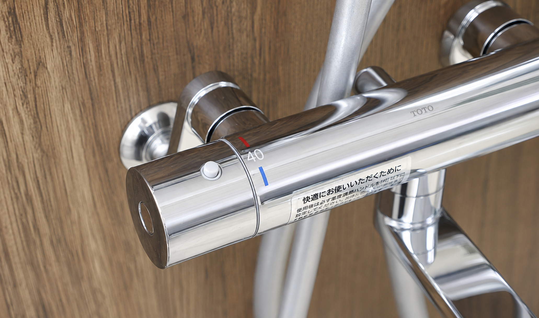 Sen cây TOTO TBW04401J1 Khống chế nhiệt độ, mạ Niken Chrome