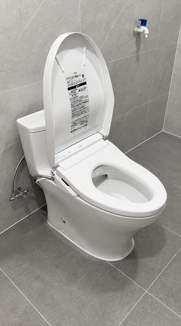 Nắp bệt TOTO TCF8GM44 tự động đóng mở và khử trùng